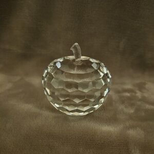 Simon Designs Glass Clear Crystal Apple Paperweight Prism